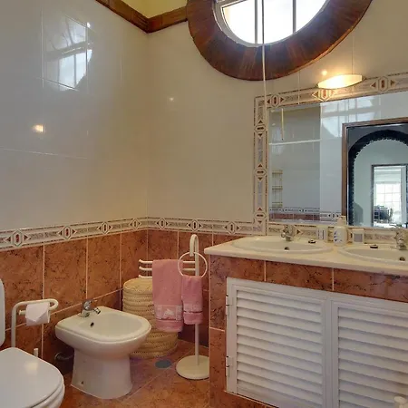 Villa Arines *
